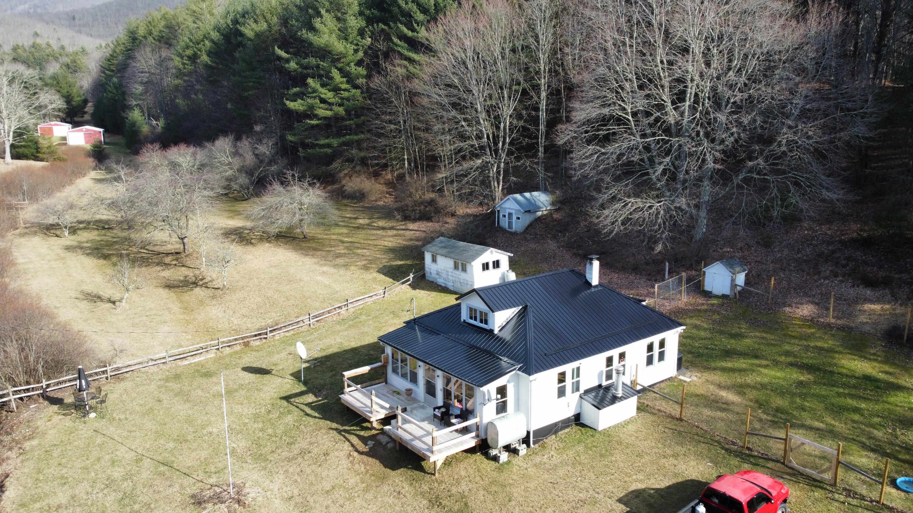 554 Lambs Run Road Arbovale, WV 24915 - Photo 9 of 27 Gallery Image 9