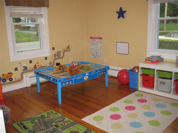 1383 Mammoth Road Dracut, MA 01826 - Photo 8 of 15 Gallery Image 8
