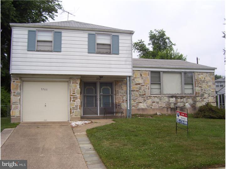 9766 Susan Road Philadelphia, PA 19115 - Photo 2 of 16 Exterior Front