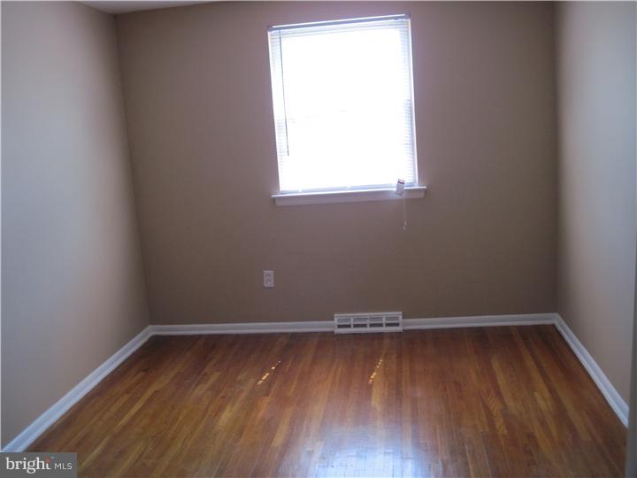 9766 Susan Road Philadelphia, PA 19115 - Photo 10 of 16 Bedroom 3