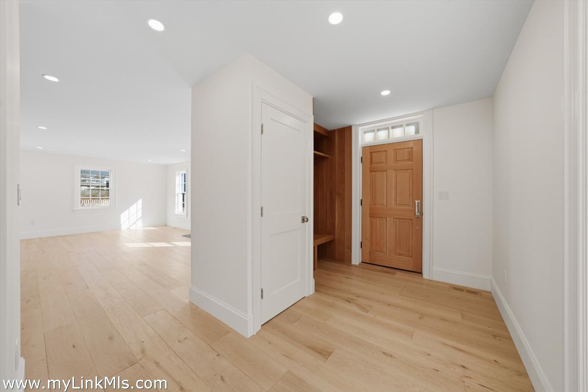 85 Orange Street Nantucket, MA 02554 - Photo 46 of 89