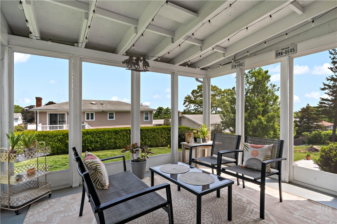 176 Rutland Street Cranston, RI 02920 - Photo 16 of 36 Gallery Image 16