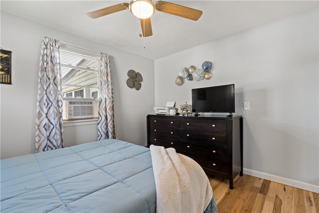 176 Rutland Street Cranston, RI 02920 - Photo 23 of 36 Bedroom 2