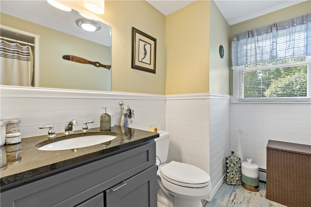 176 Rutland Street Cranston, RI 02920 - Photo 26 of 36 Full Bath