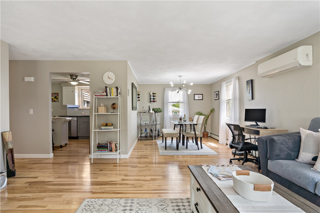 176 Rutland Street Cranston, RI 02920 - Photo 3 of 36 Gallery Image 3