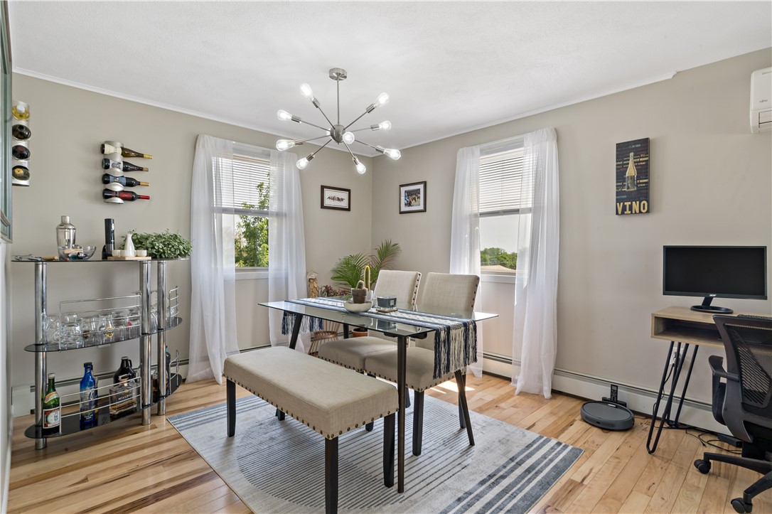 176 Rutland Street Cranston, RI 02920 - Photo 9 of 36 Gallery Image 9