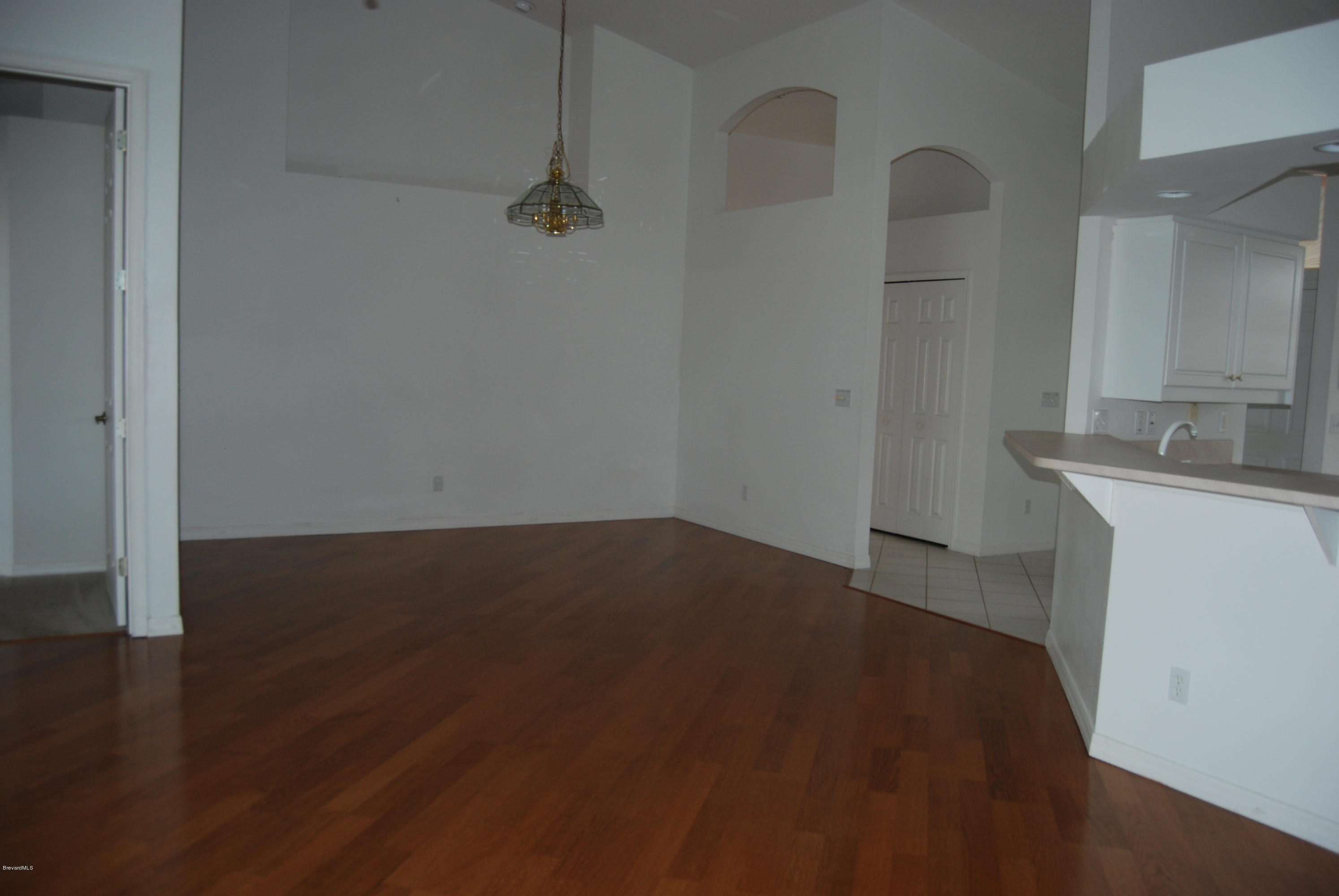 549 Renaissance Avenue Melbourne, FL 32940 - Photo 5 of 15 Dining Area