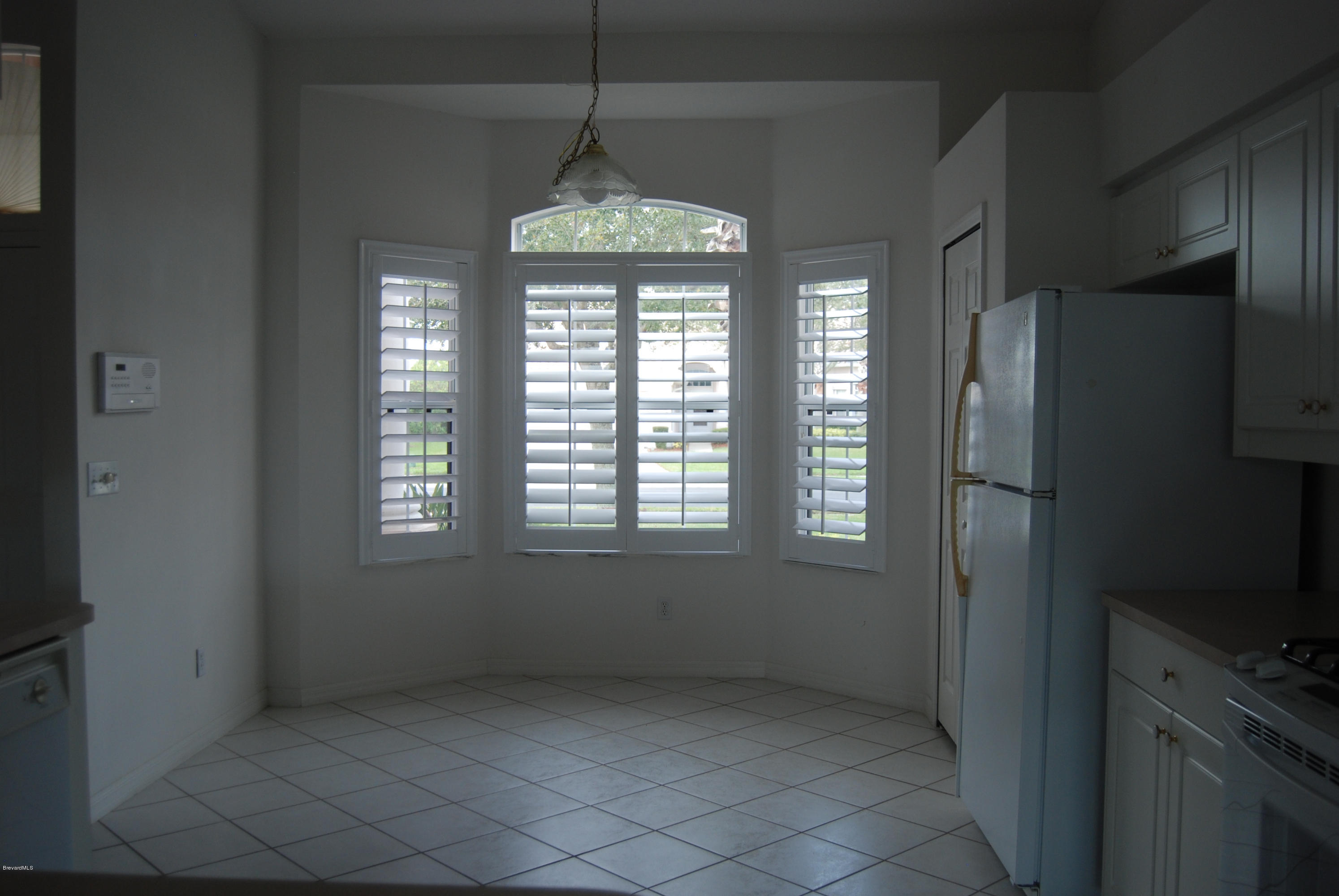 549 Renaissance Avenue Melbourne, FL 32940 - Photo 8 of 15 Kitchen Dinette Area