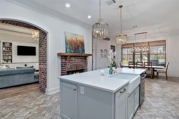 $995,000 | 301 Easton Pvt Drive, Stonewall, LA 71078