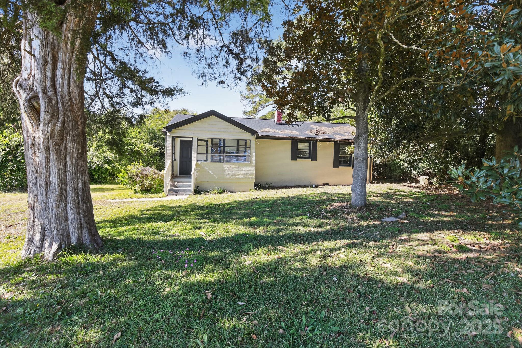 1527 Burnside Avenue Columbia, SC 29209 - Photo 3 of 31 a house with a tree in front of it