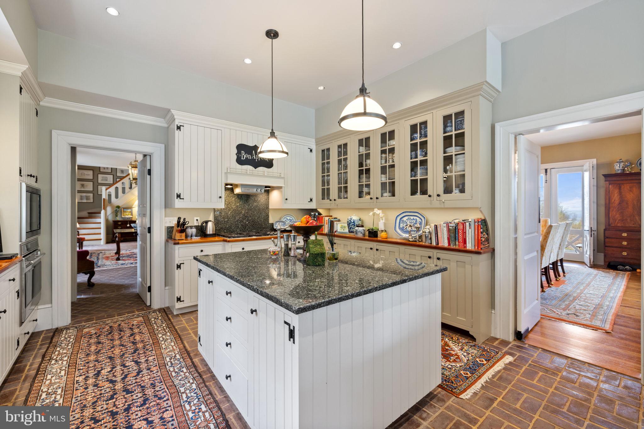 17697 Raven Rocks Road Bluemont, VA 20135 - Photo 16 of 104 Kitchen with Island