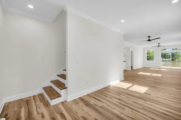 $750,000 | 301 Portland Circle, Greenwood, SC 29649