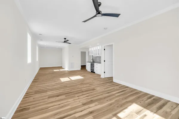 $750,000 | 301 Portland Circle, Greenwood, SC 29649