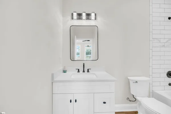 $750,000 | 301 Portland Circle, Greenwood, SC 29649