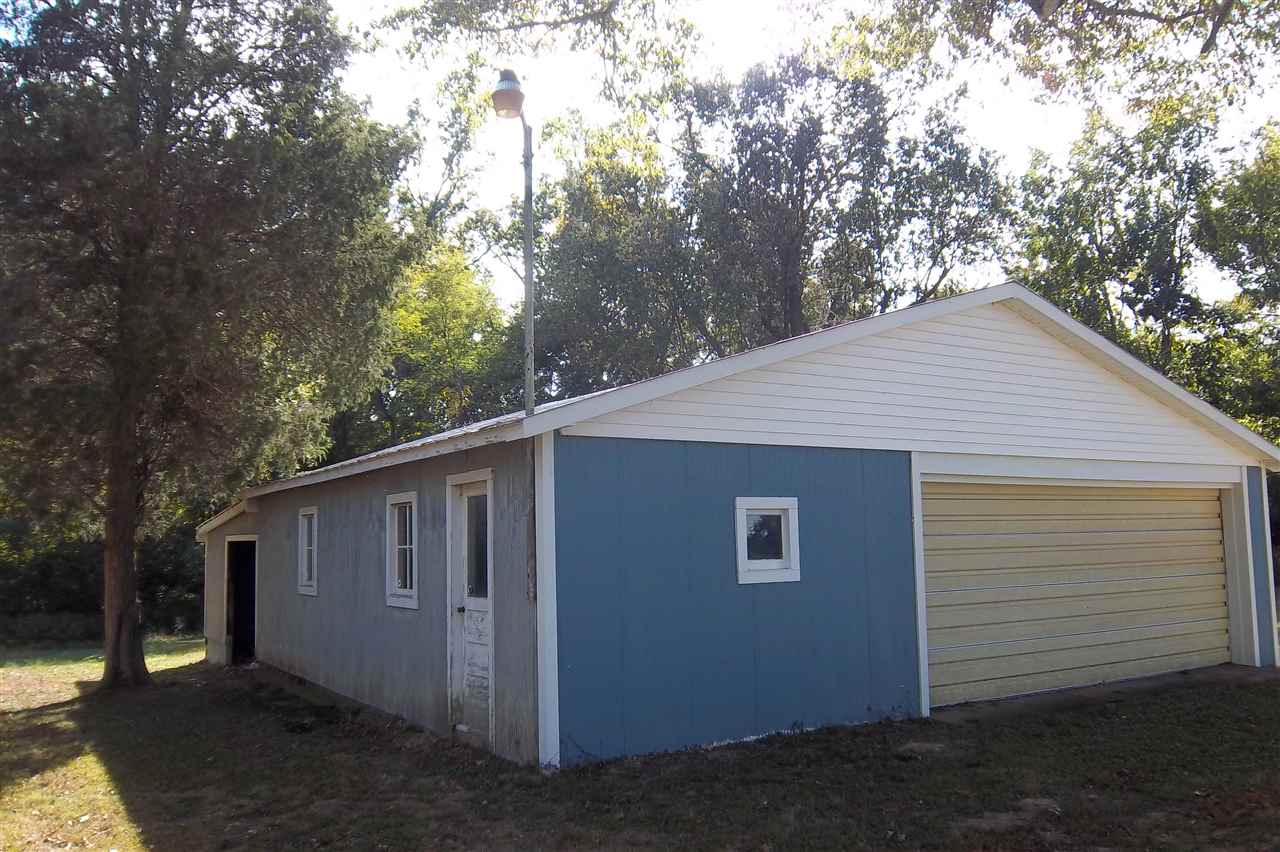 8801 Darnell School Road Mount Vernon, IN 47620 - Photo 14 of 21 Gallery Image 14