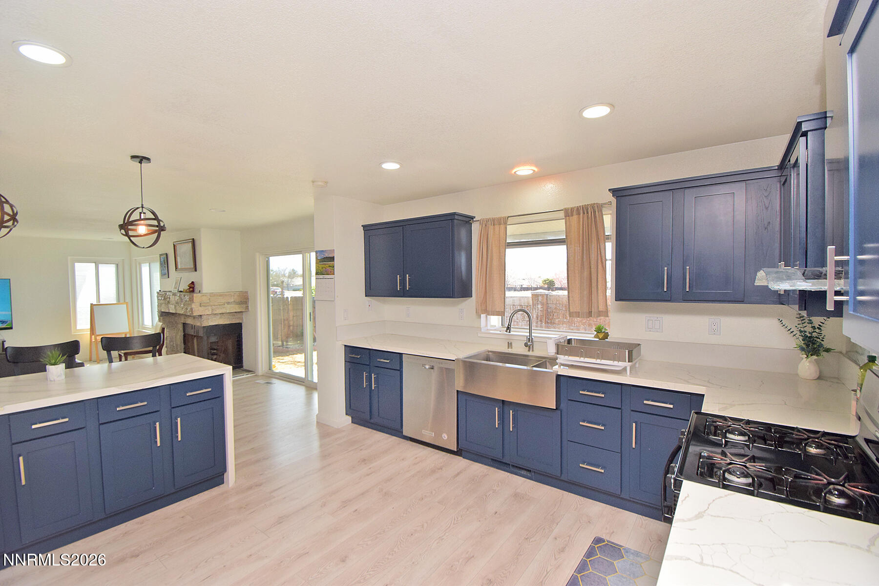 5435 Santa Rosa Avenue Sparks, NV 89436 - Photo 8 of 45 aDSC_0021 - Copy