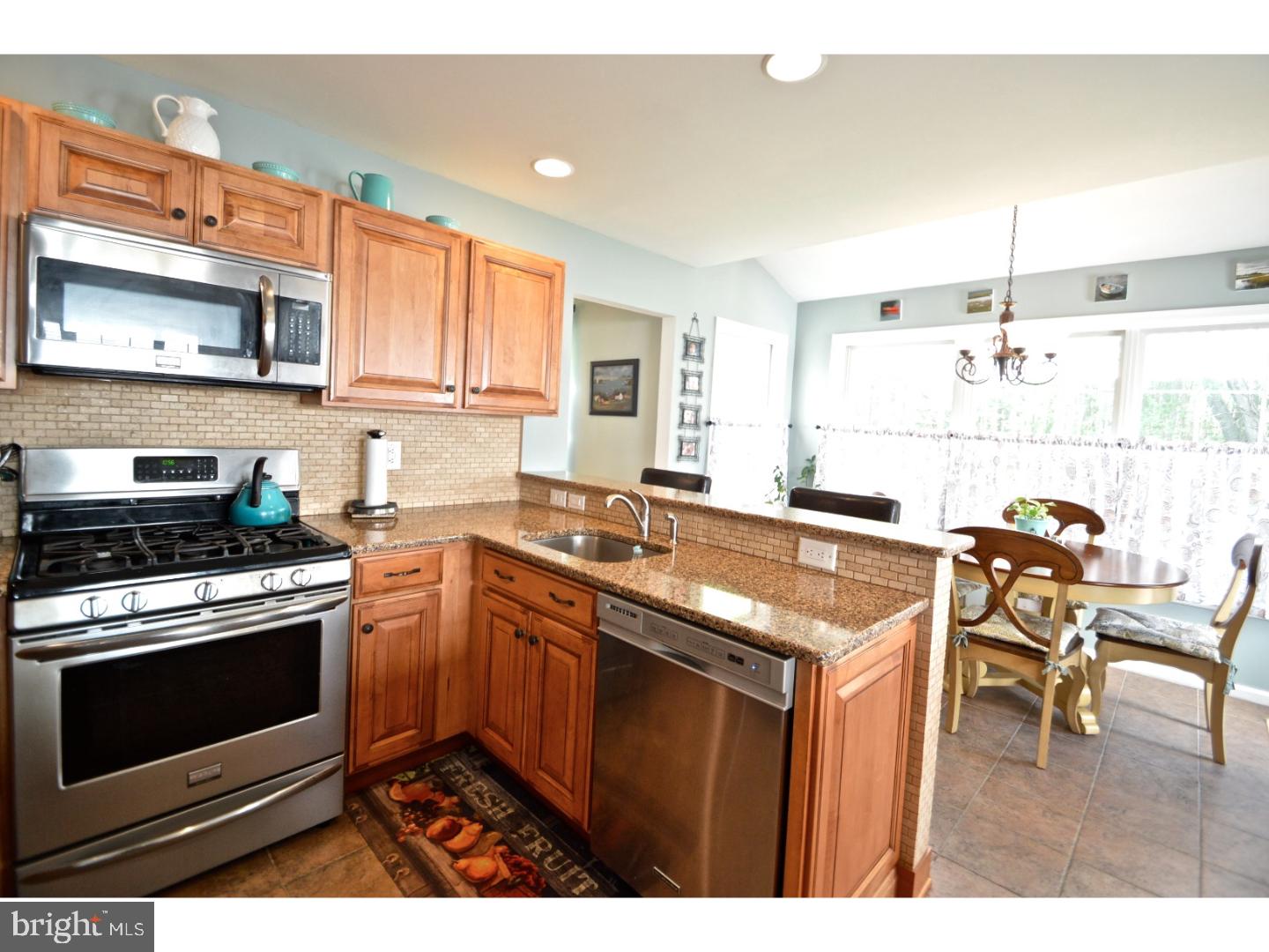 19 Vassar Road Mount Laurel, NJ 08054 - Photo 8 of 23 Kitchen