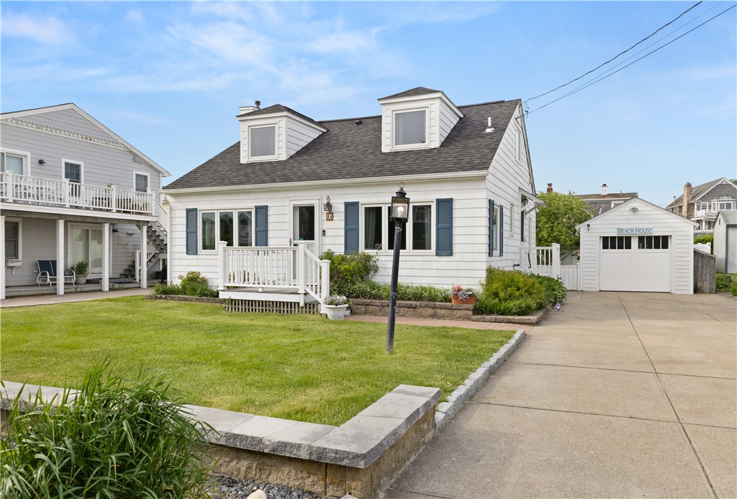 24 Dunes Road Narragansett, RI 02882 - Photo 1 of 48