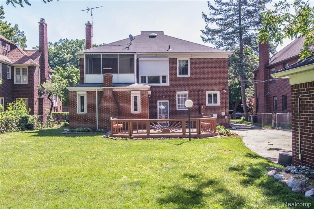 19195 Berkeley Road Detroit, MI 48221 - Photo 44 of 44 DSC_7019.jpg