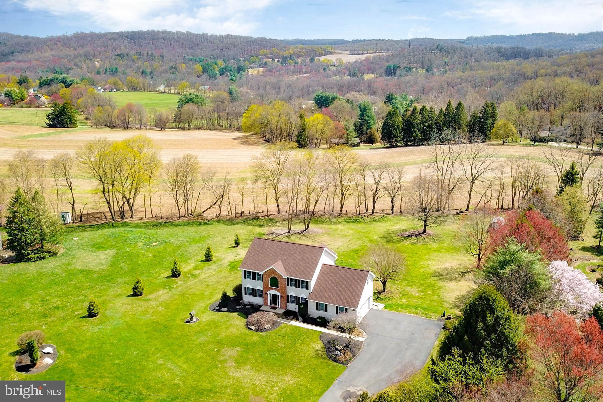 5240 Geissinger Road Zionsville, PA 18092 - Photo 68 of 73 Gallery Image 68