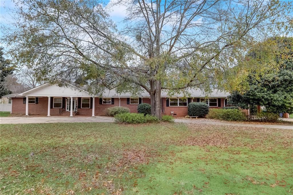8 Woolsey Road Hampton, GA 30228 - Photo 1 of 1 Gallery Image 1