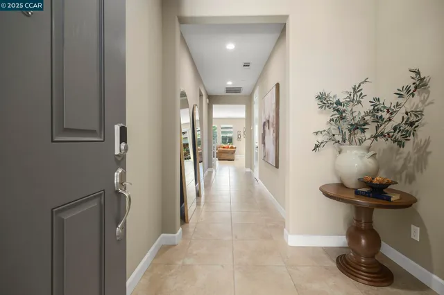 $850,000 | 490 Stratford Way, Brentwood, CA 94513