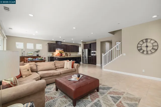 $850,000 | 490 Stratford Way, Brentwood, CA 94513