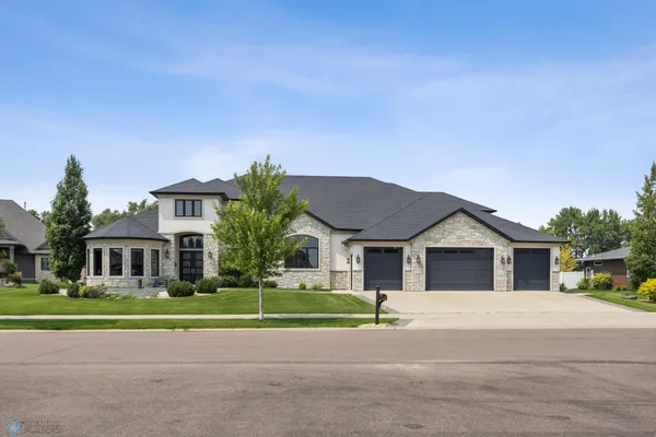 $3,950,000 | 4355 66th Street South, Fargo, ND 58104