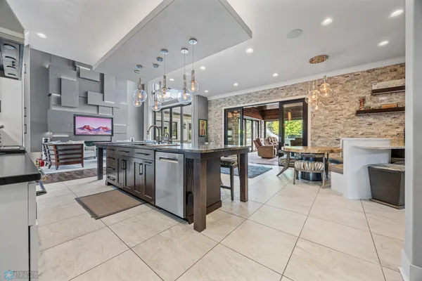 $3,950,000 | 4355 66th Street South, Fargo, ND 58104