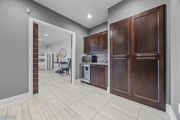 $3,950,000 | 4355 66th Street South, Fargo, ND 58104