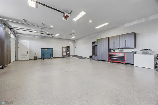 $3,950,000 | 4355 66th Street South, Fargo, ND 58104