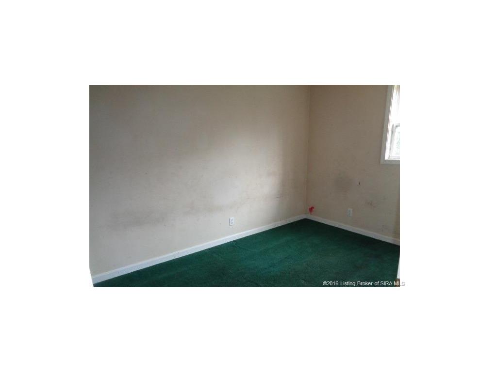 317-319 Clark Road Charlestown, IN 47111 - Photo 7 of 15 Gallery Image 7
