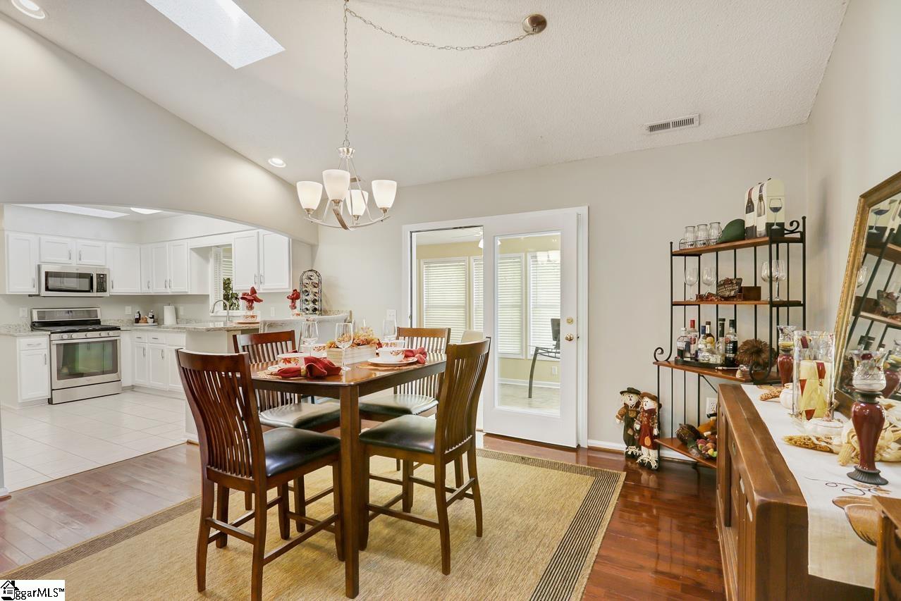 111 Sheffield Road Greer, SC 29651 - Photo 9 of 36 Gallery Image 9