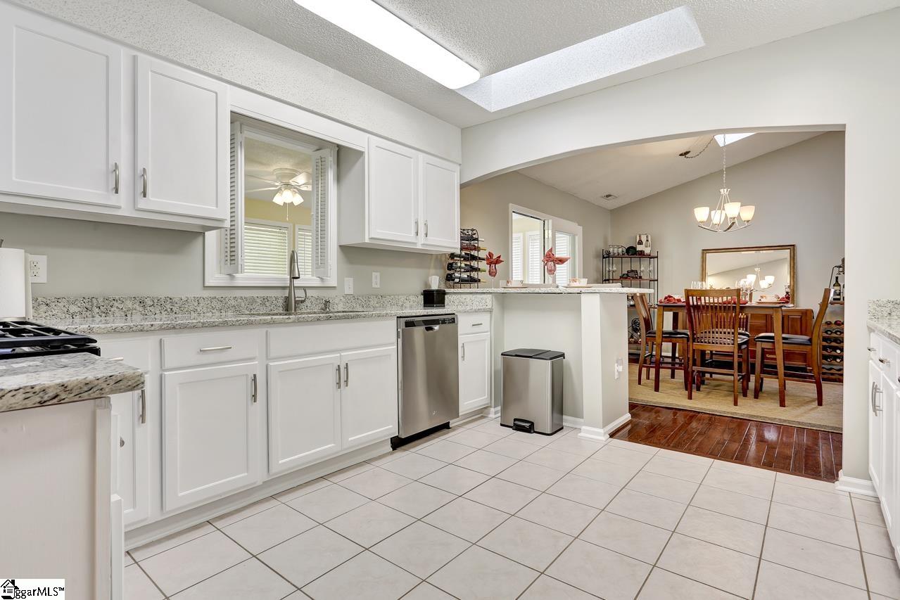 111 Sheffield Road Greer, SC 29651 - Photo 10 of 36 Gallery Image 10