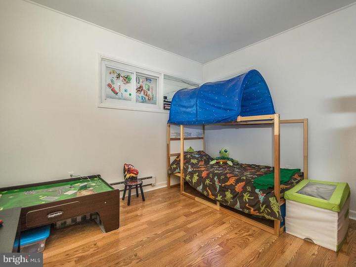 120 Goldengate Road Levittown, PA 19057 - Photo 10 of 13 Bedroom