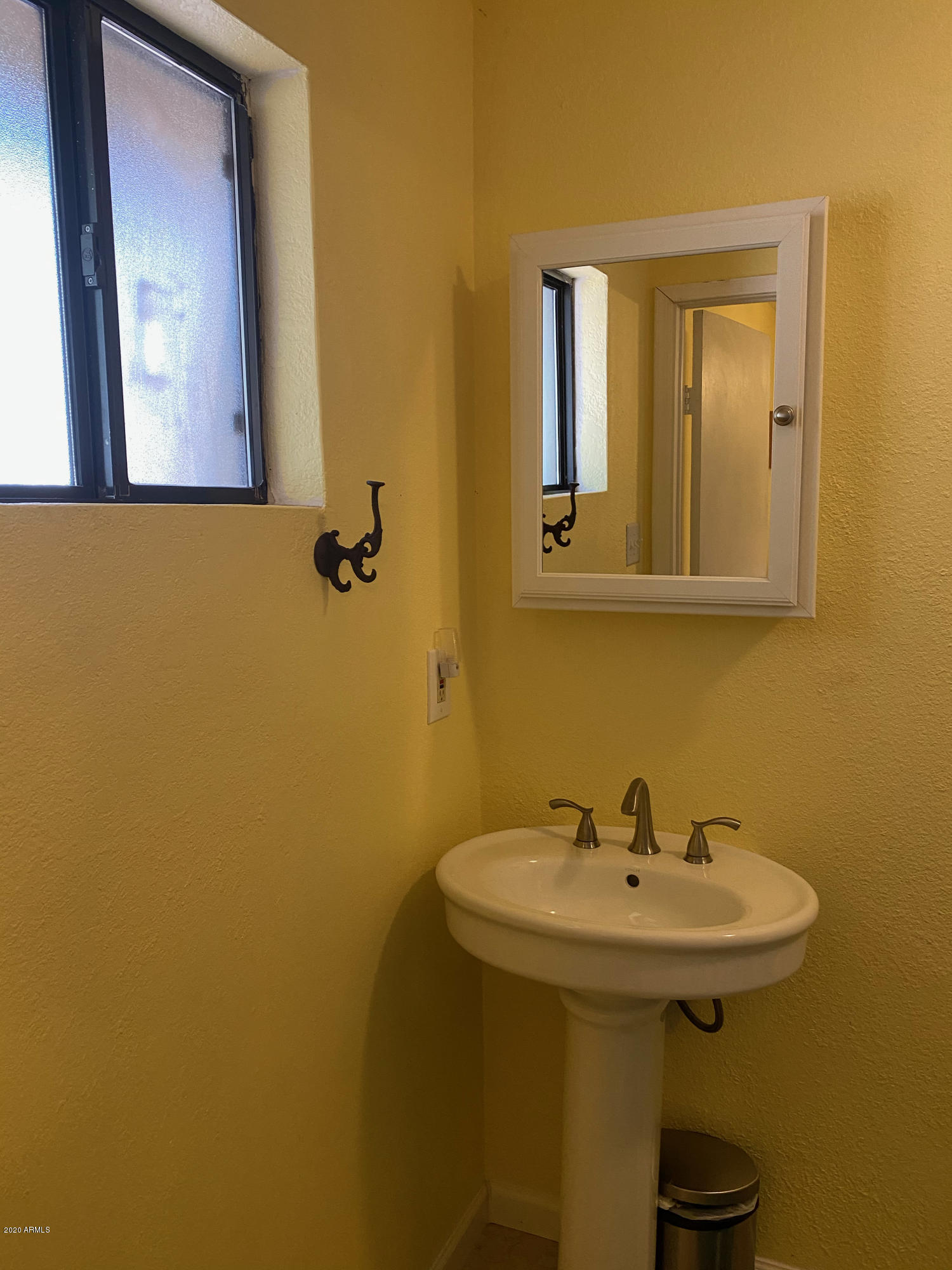 13086 Fallow Deer Road Parks, AZ 86018 - Photo 21 of 63 Master Bath