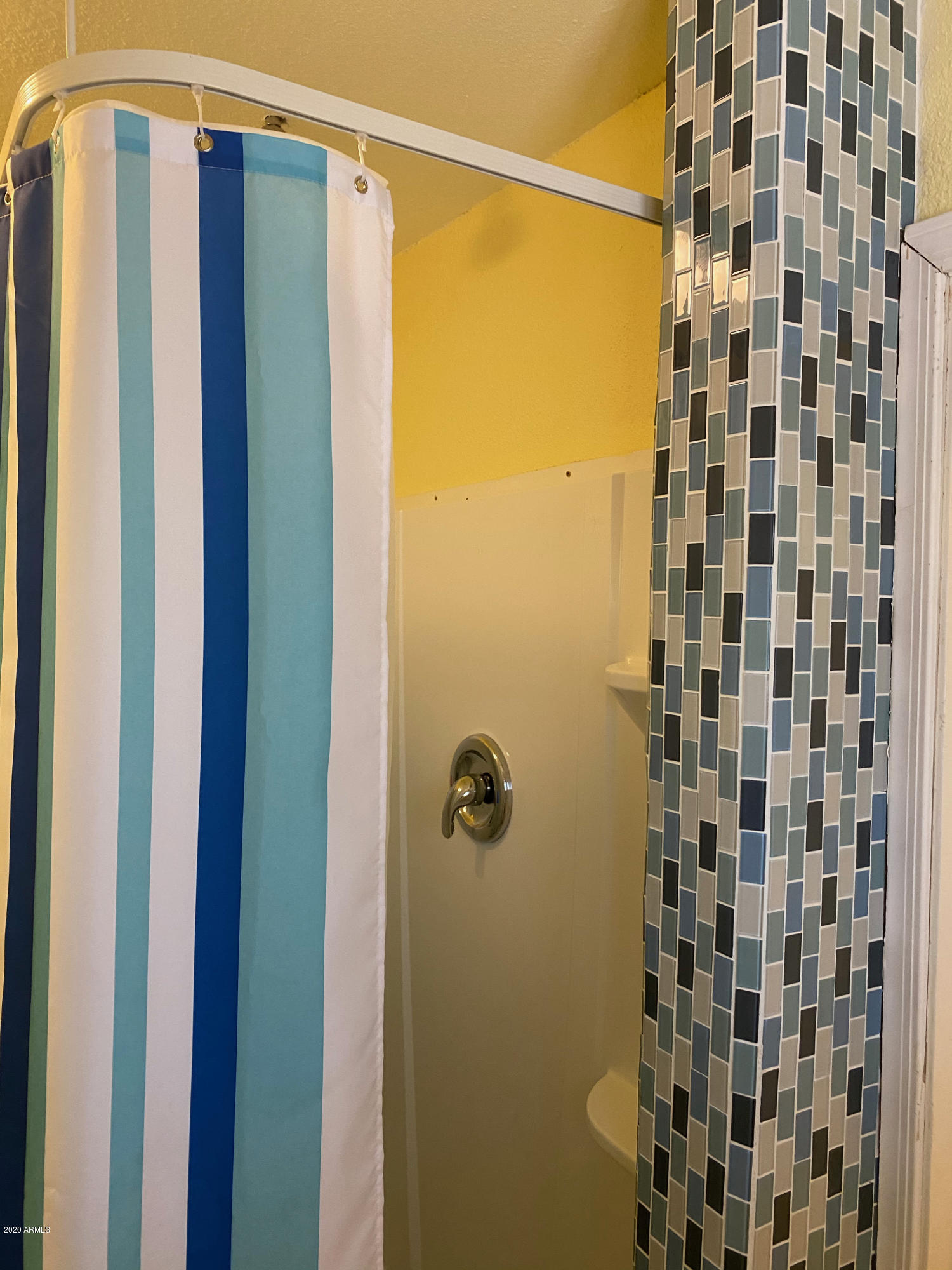 13086 Fallow Deer Road Parks, AZ 86018 - Photo 23 of 63 Master Shower