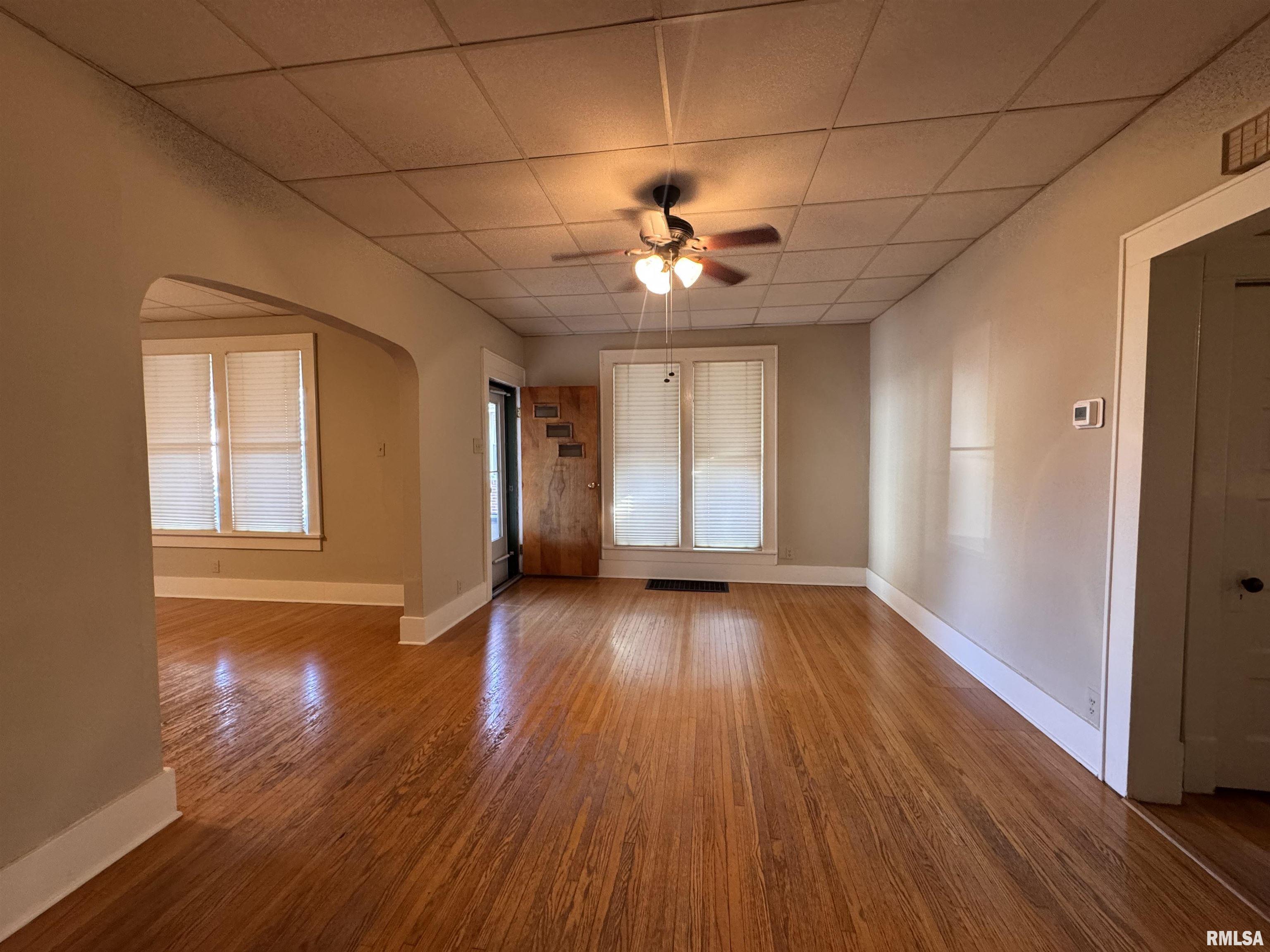 422 North Randolph Street Macomb, IL 61455 - Photo 5 of 23