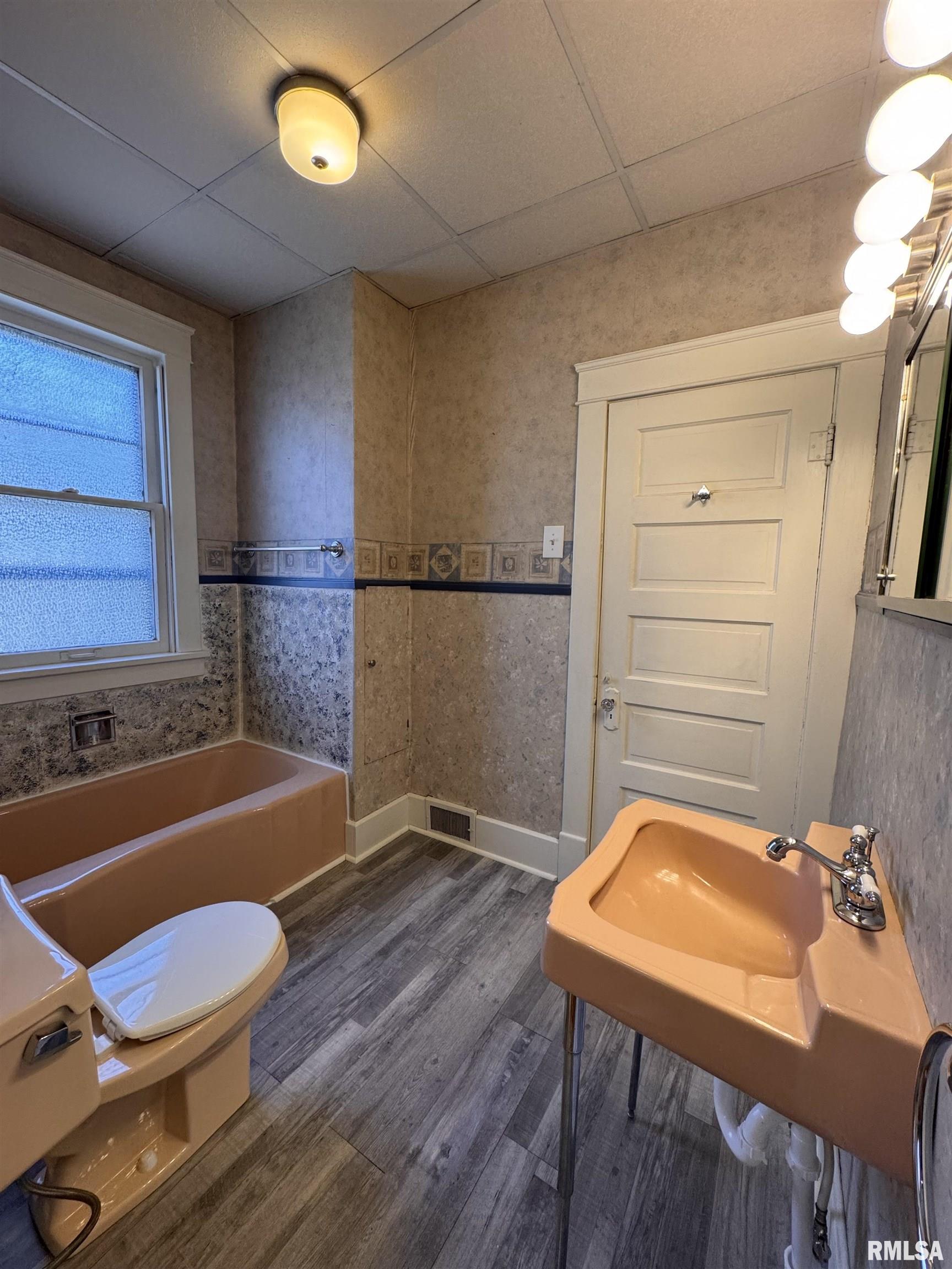 422 North Randolph Street Macomb, IL 61455 - Photo 8 of 23