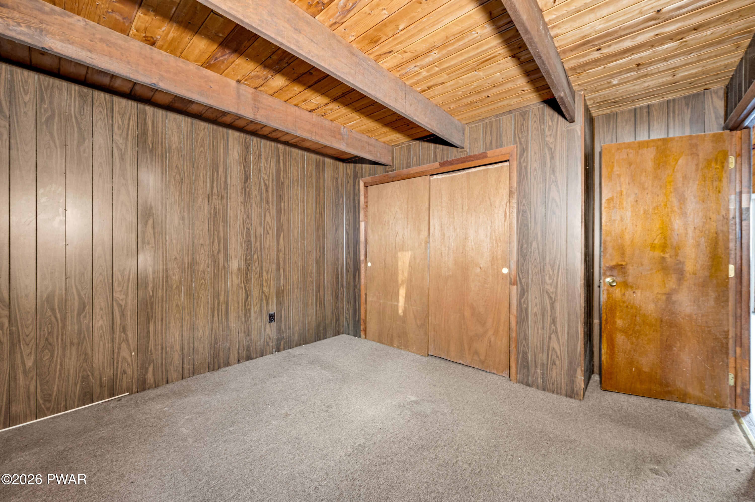 5791 Decker Road Bushkill, PA 18324 - Photo 16 of 17 CHR_9990