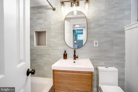 $715,000 | 3856 Porter Street Northwest, Unit B368, Washington, DC 20016
