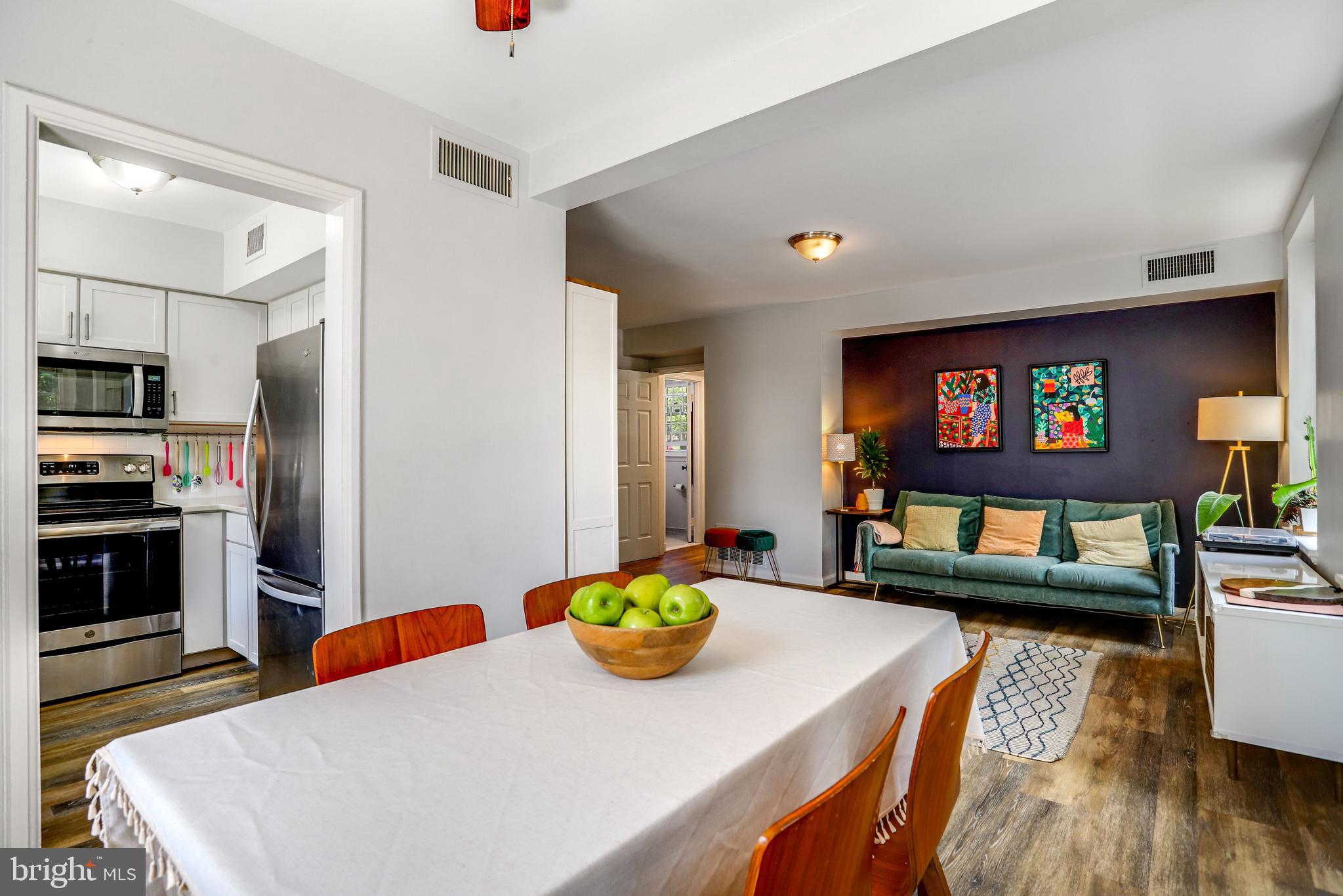 3856 Porter Street Northwest, Unit B368 Washington, DC 20016 - Photo 10 of 41 Dining room view 3