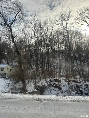 $20,000 | 4202 West Smithville Road, Peoria, IL 61607