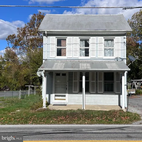 $1,200 | 12759 Main Street, Fort Loudon, PA 17224