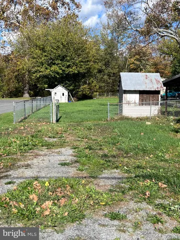 $1,200 | 12759 Main Street, Fort Loudon, PA 17224