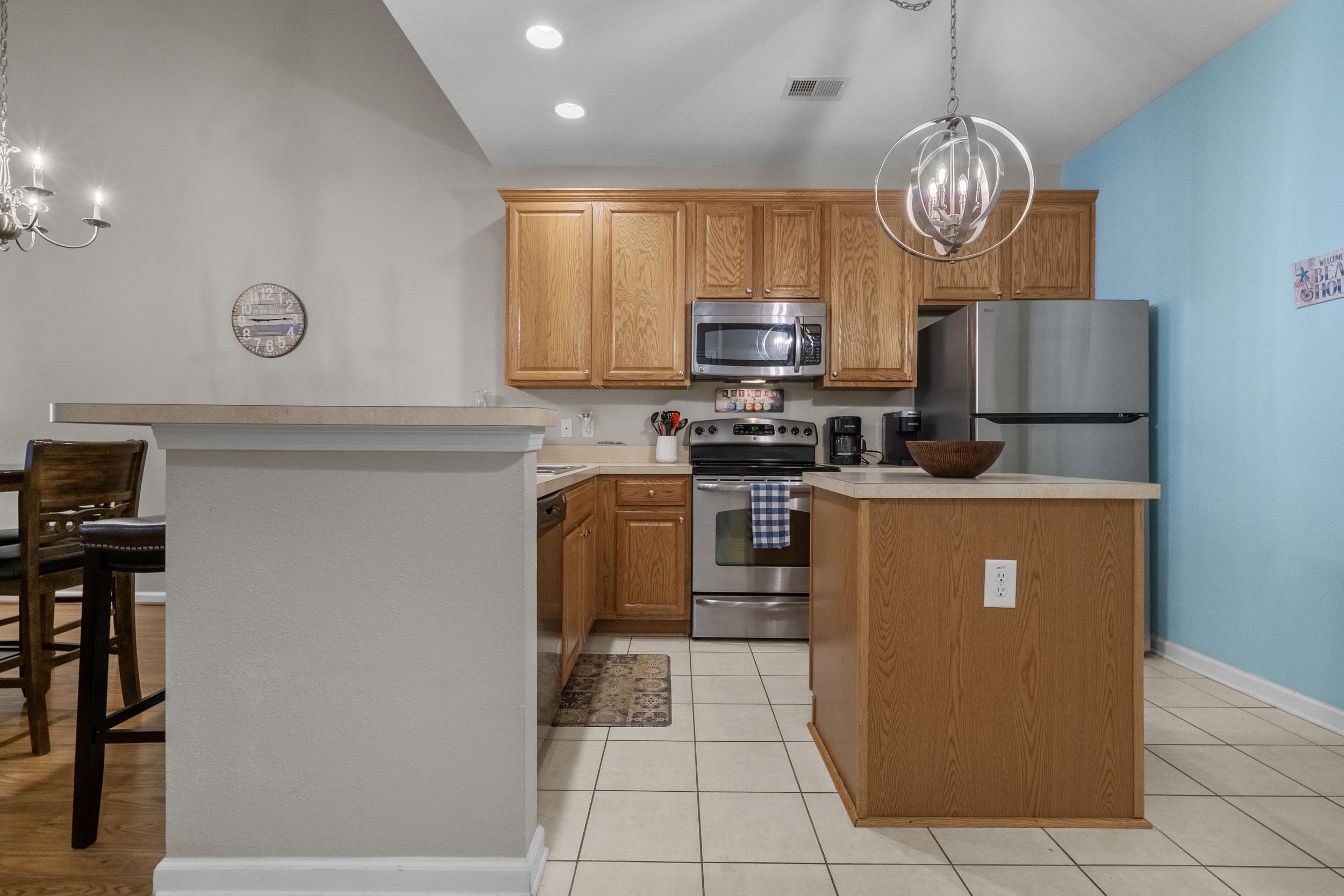 751 Painted Bunting Drive, Unit B Murrells Inlet, SC 29576 - Photo 12 of 48