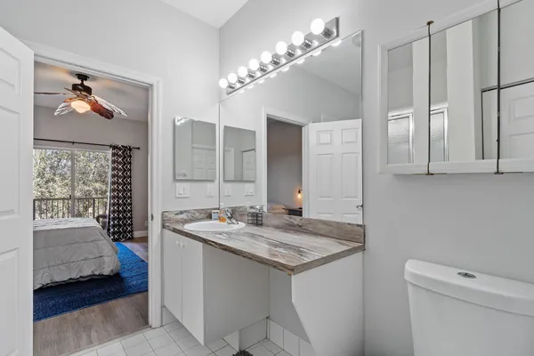 $3,000 | 113 Lighthouse Circle, Unit H, Tequesta, FL 33469