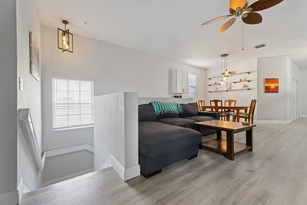 $3,000 | 113 Lighthouse Circle, Unit H, Tequesta, FL 33469