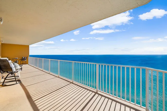 $949,000 | 5004 Thomas Drive, Unit 1712, Panama City Beach, FL 32408