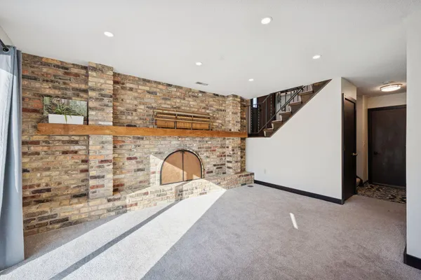 $299,900 | 7511 Wedgewood Way North, Maple Grove, MN 55311